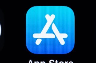 Apple est pointé du doigt par de nombreux éditeurs et autorités de la concurrence dans plusieurs pays, pour prélever une lourde commission sur les recettes réalisées via son magasin d'applications App Store. (archives)